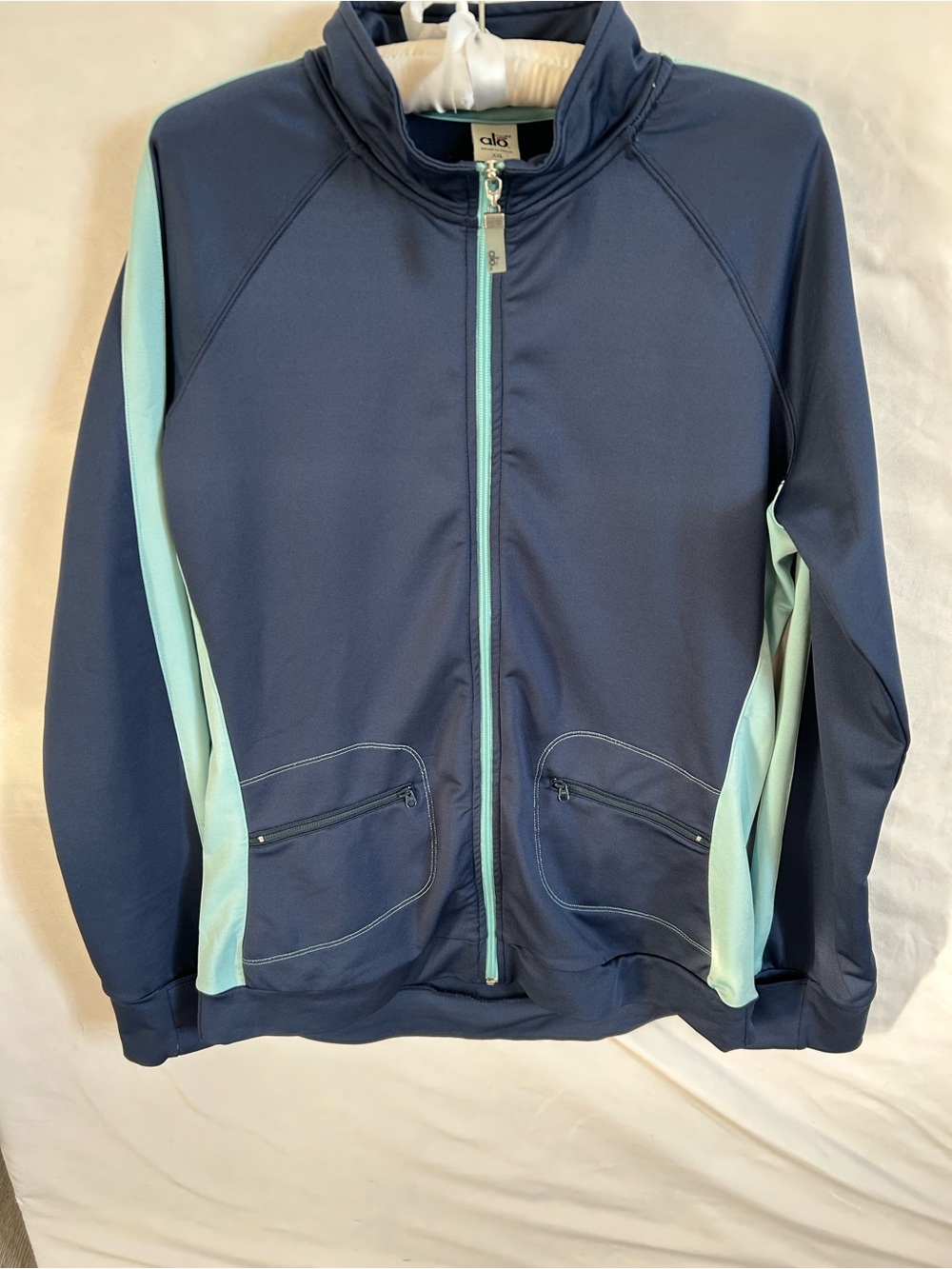 ALO Jacket Womens XXL Blue CoolFit Yoga Track Jacket Full Zip Pockets Stretch